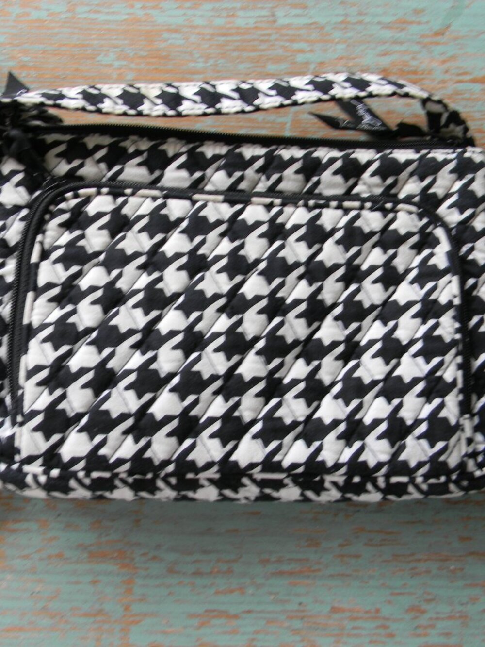 Vera Bradley BLACK/WHITE Quilted Crossbody Bag Houndstooth Midnight